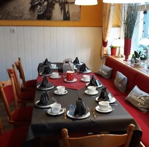 Rathausschenke Estalagem Münstermaifeld